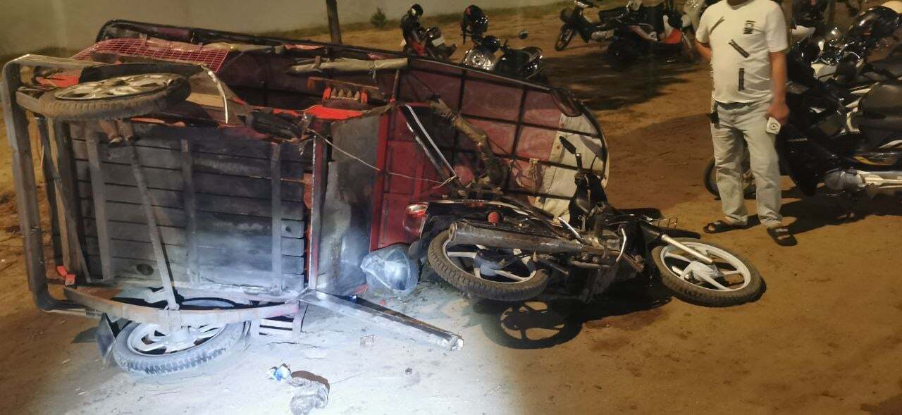 Teen on a Motorbike Collided with an Electric Tricycle