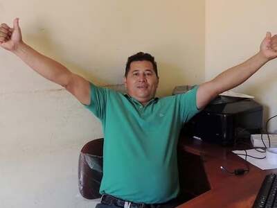 Brazil- Naldo suffered from a necrotizing skin condition died at 30.