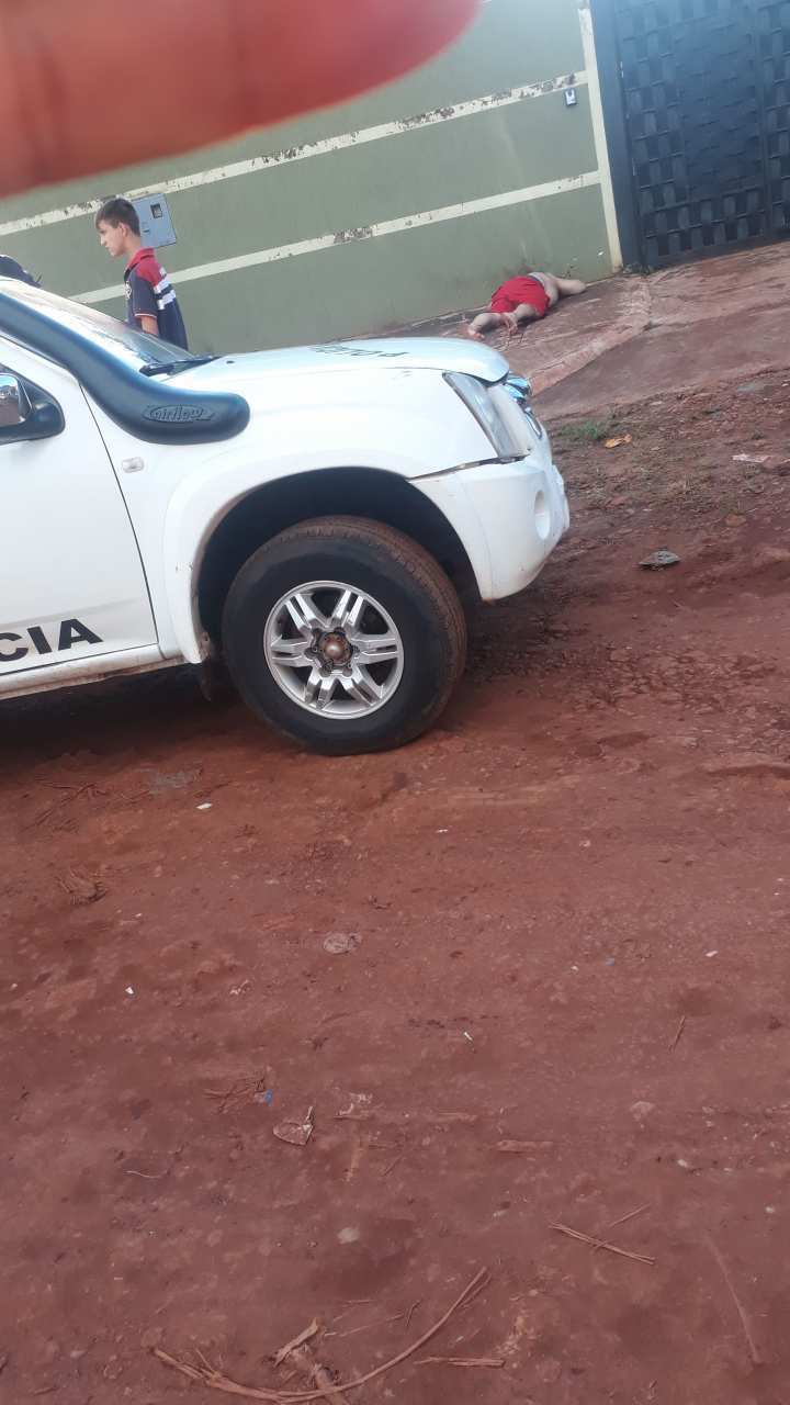 Fat daddy killed after money selfie