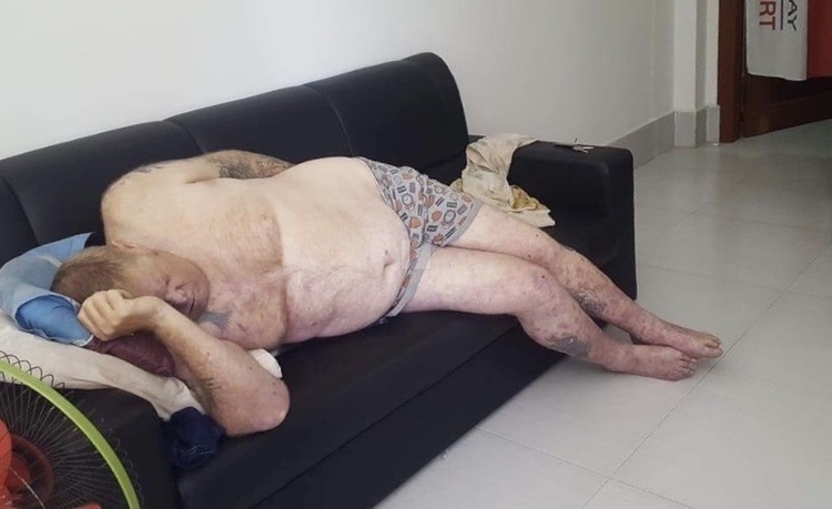 British teacher died of heart attack in Cambodia.