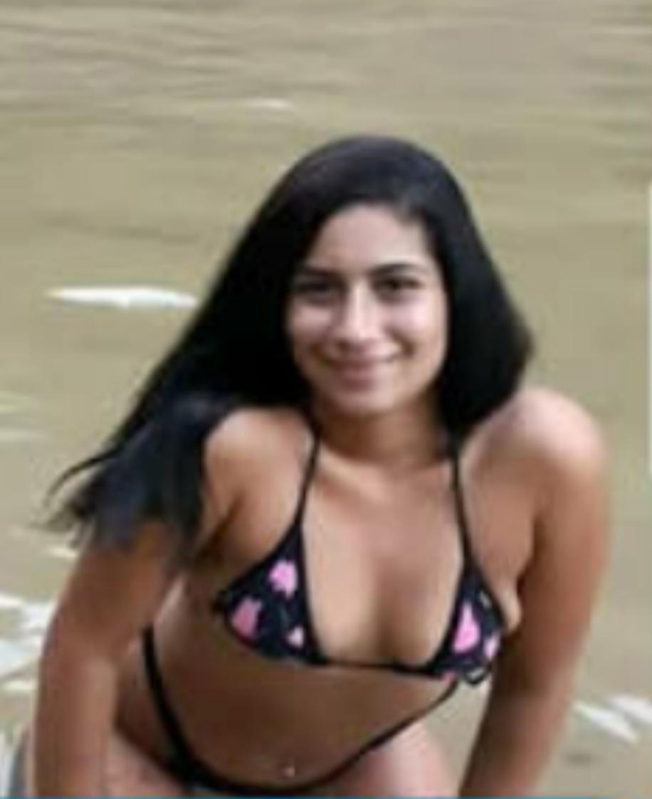 Hot Female Criminal Killed by Police