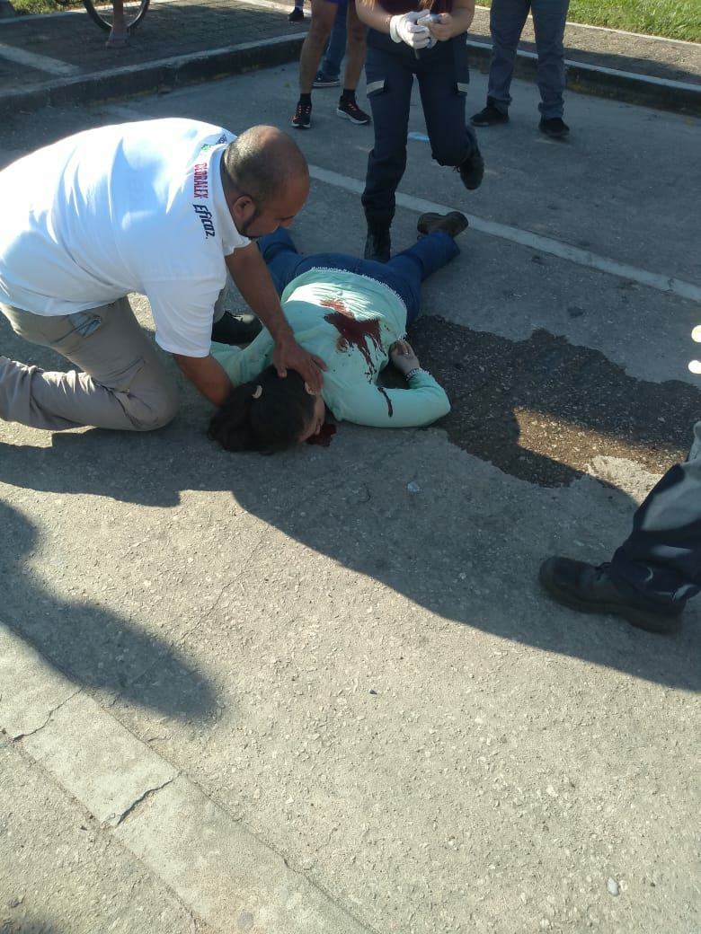 Female lawyer shot dead in carjacking