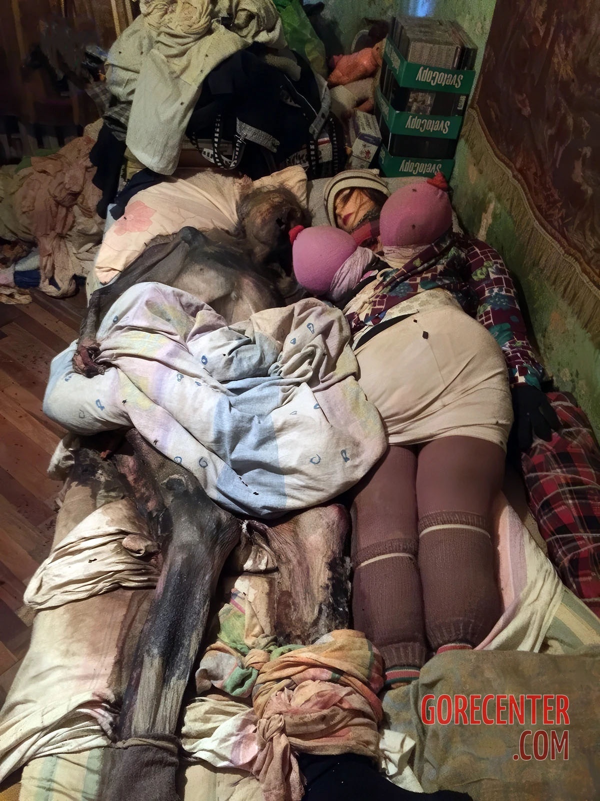 Elderly Dude Dies Next to his Homemade Sex Doll