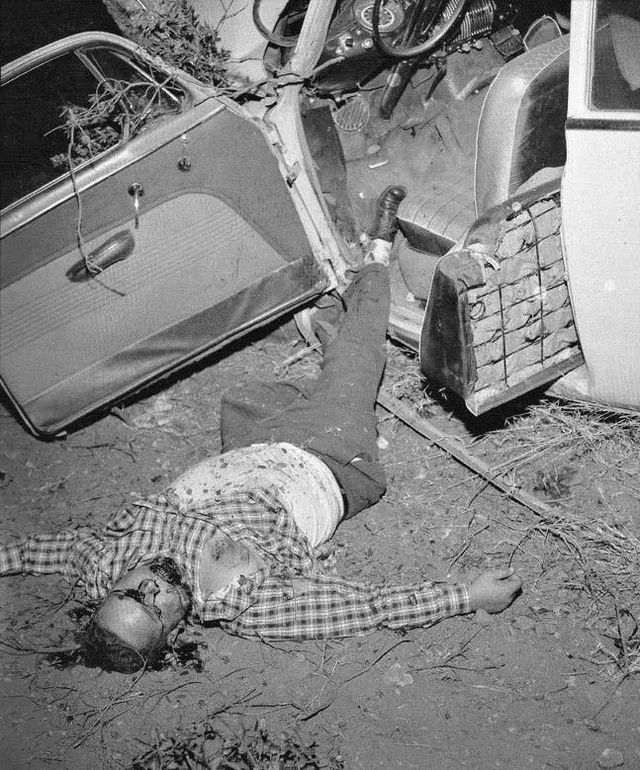 Car crash scenes from the 1950s