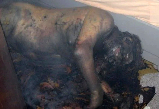 A mix of decaying corpses