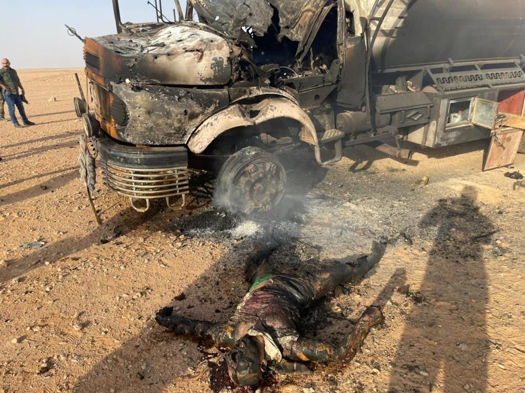 4 pigs isis killed in western Iraq