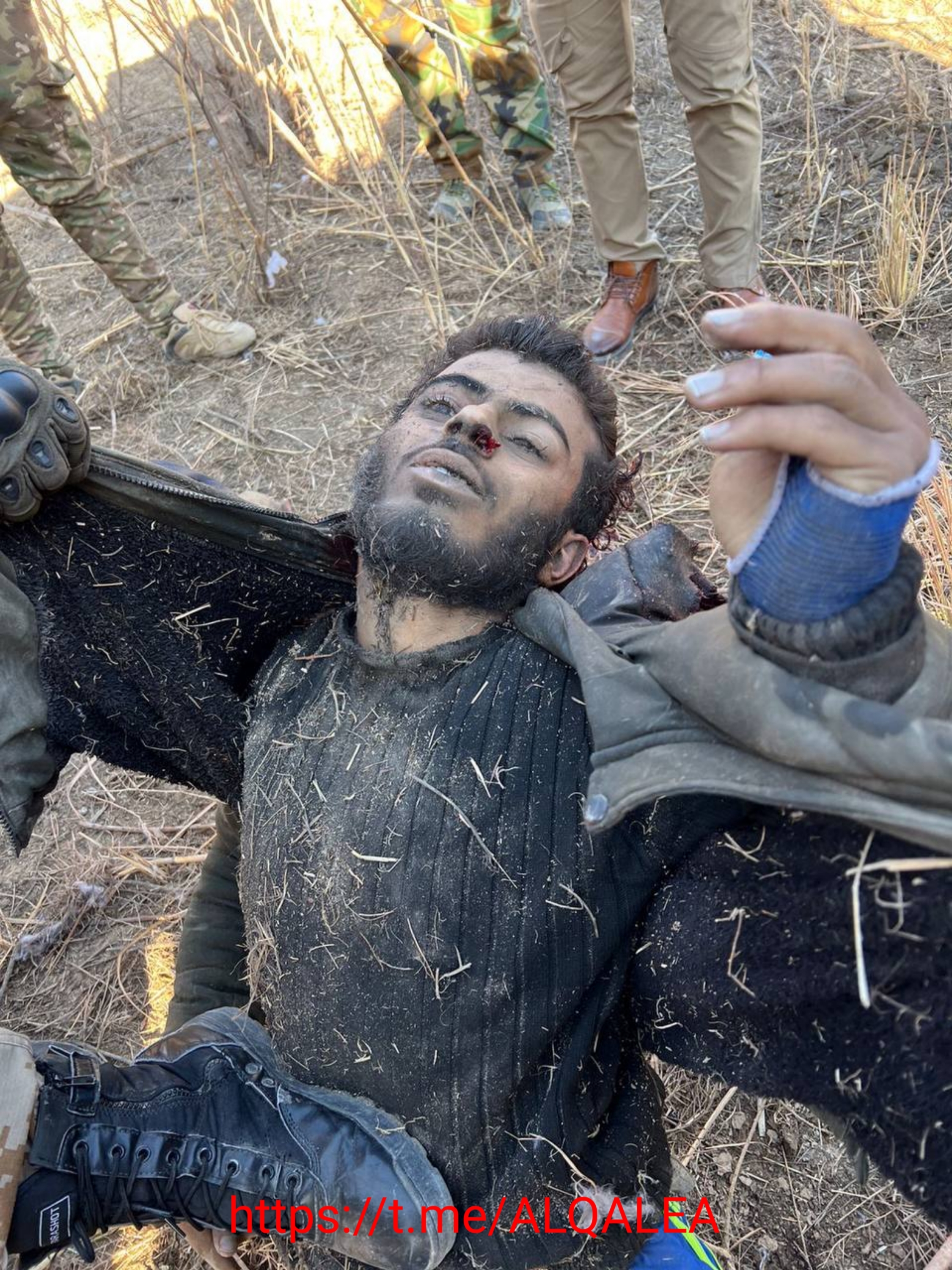 Iraqi forces kill 4 ISIS pigs after close combat
