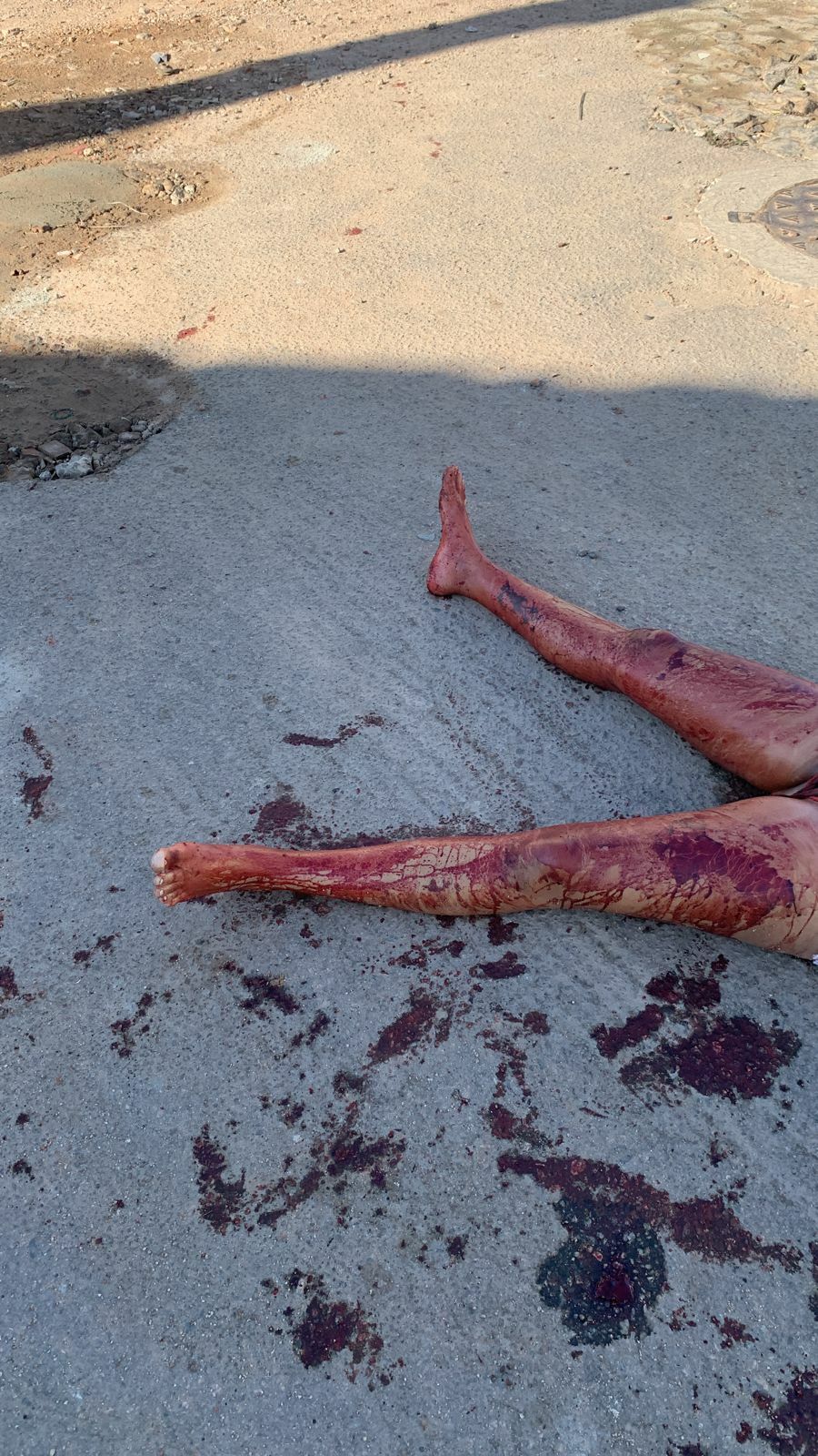 Girl killed by boyfriend.