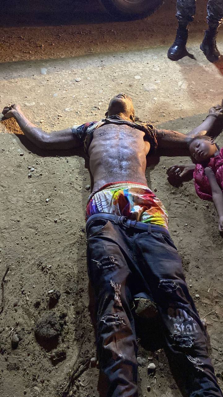 RANDOM GORE PICTURES FROM MURDER TO SUICIDE