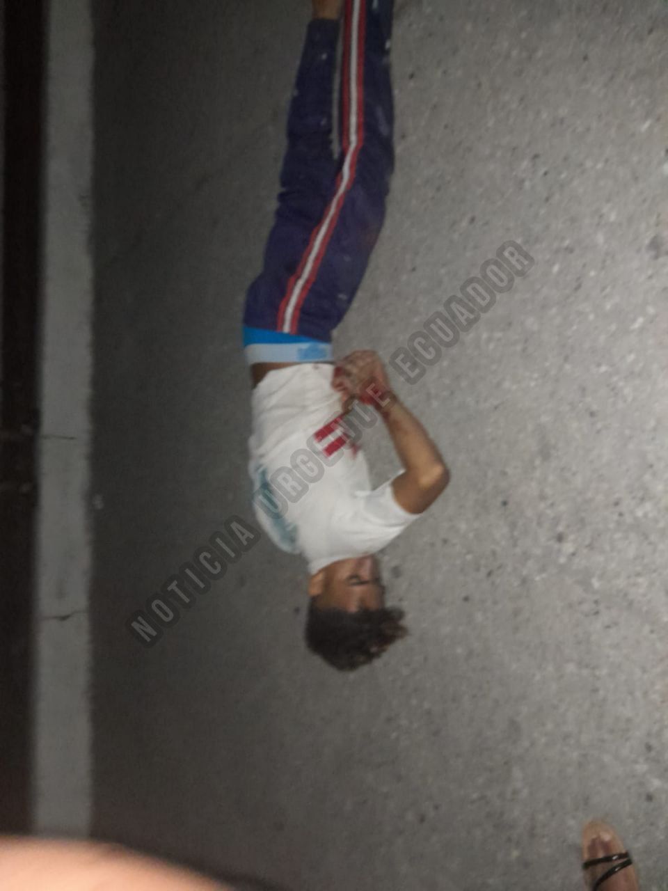 RANDOM GORE PICTURES FROM MURDER TO SUICIDE