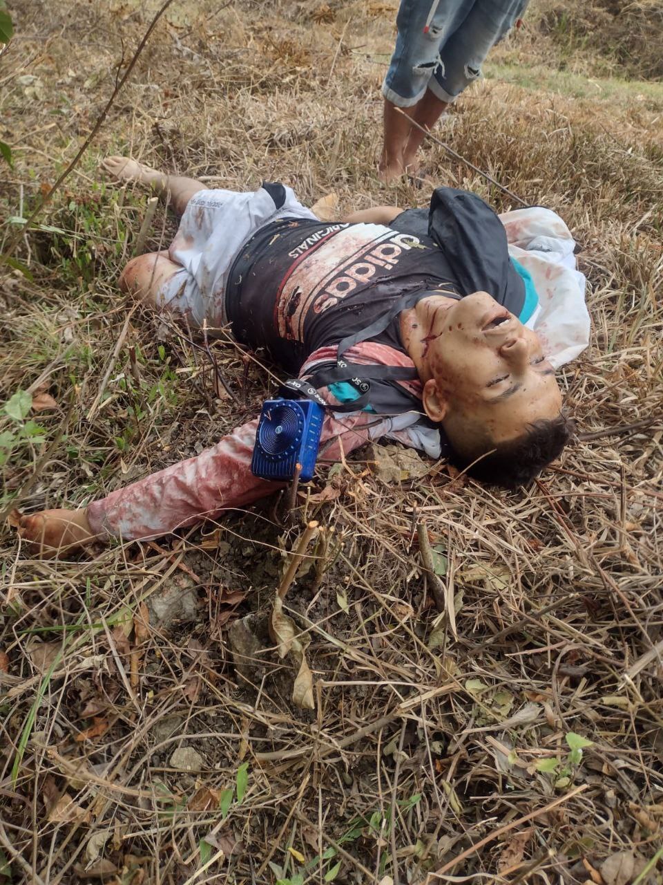 RANDOM GORE PICTURES FROM MURDER TO SUICIDE