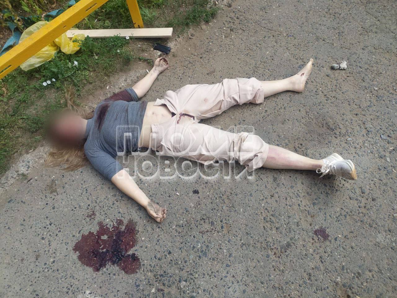 RANDOM GORE PICTURES FROM MURDER TO SUICIDE