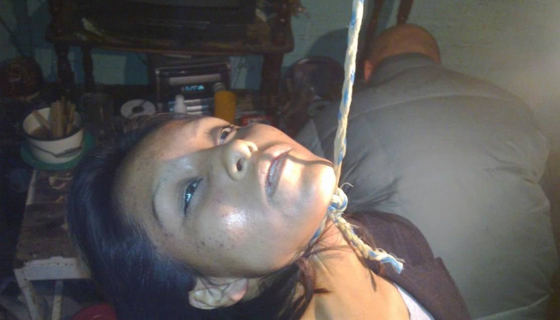 NEW....Sexy Dead Women Pic Drop Compilation