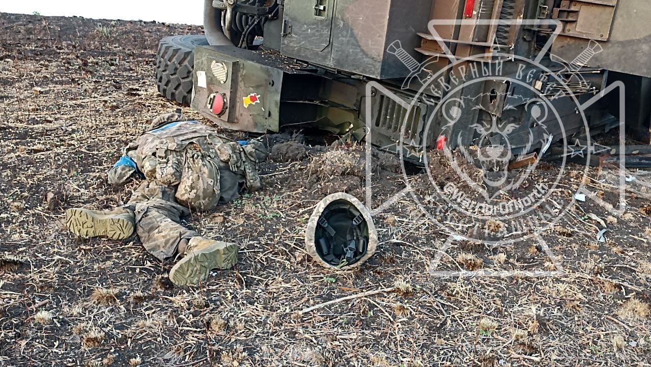 Ukrainian convoy destroyed in Kursk.