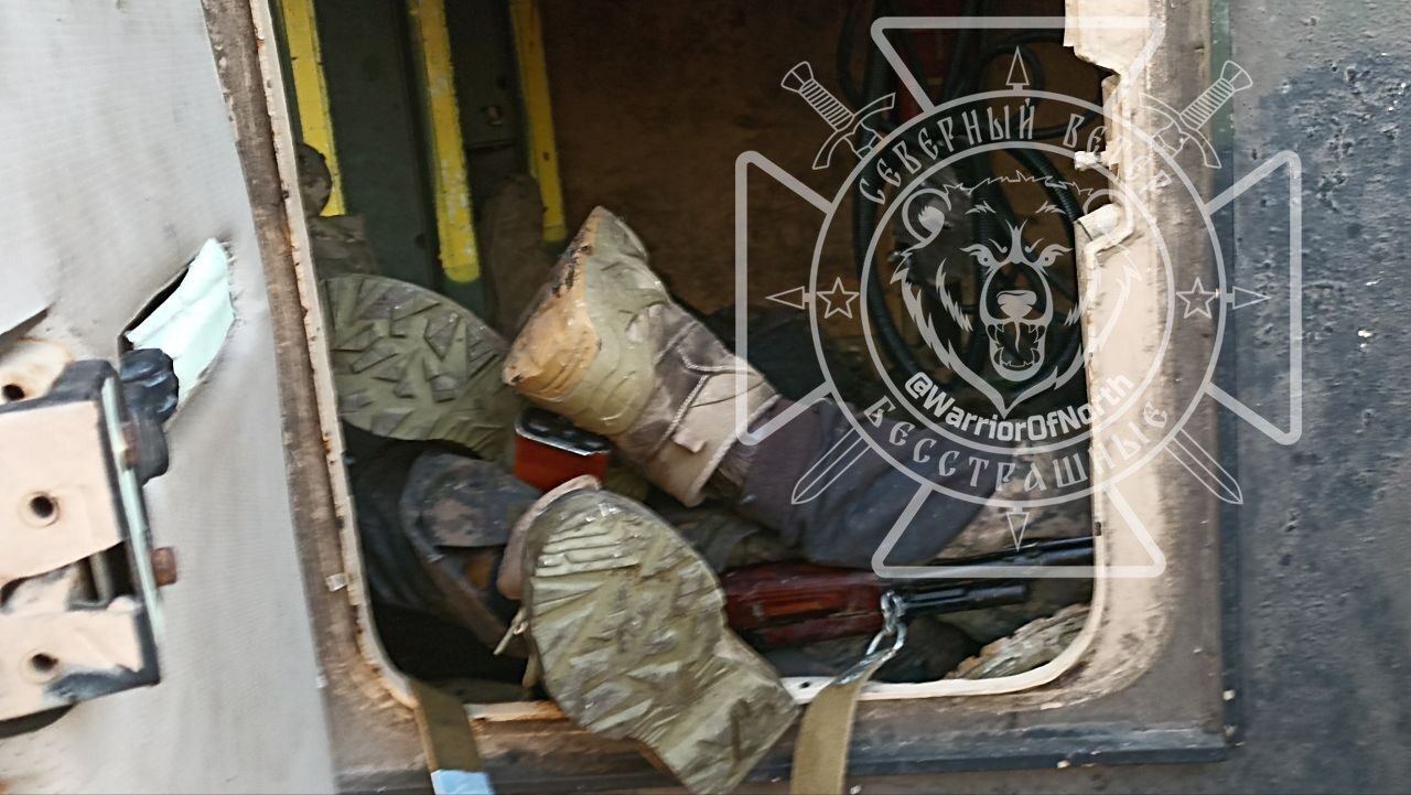 Ukrainian convoy destroyed in Kursk.