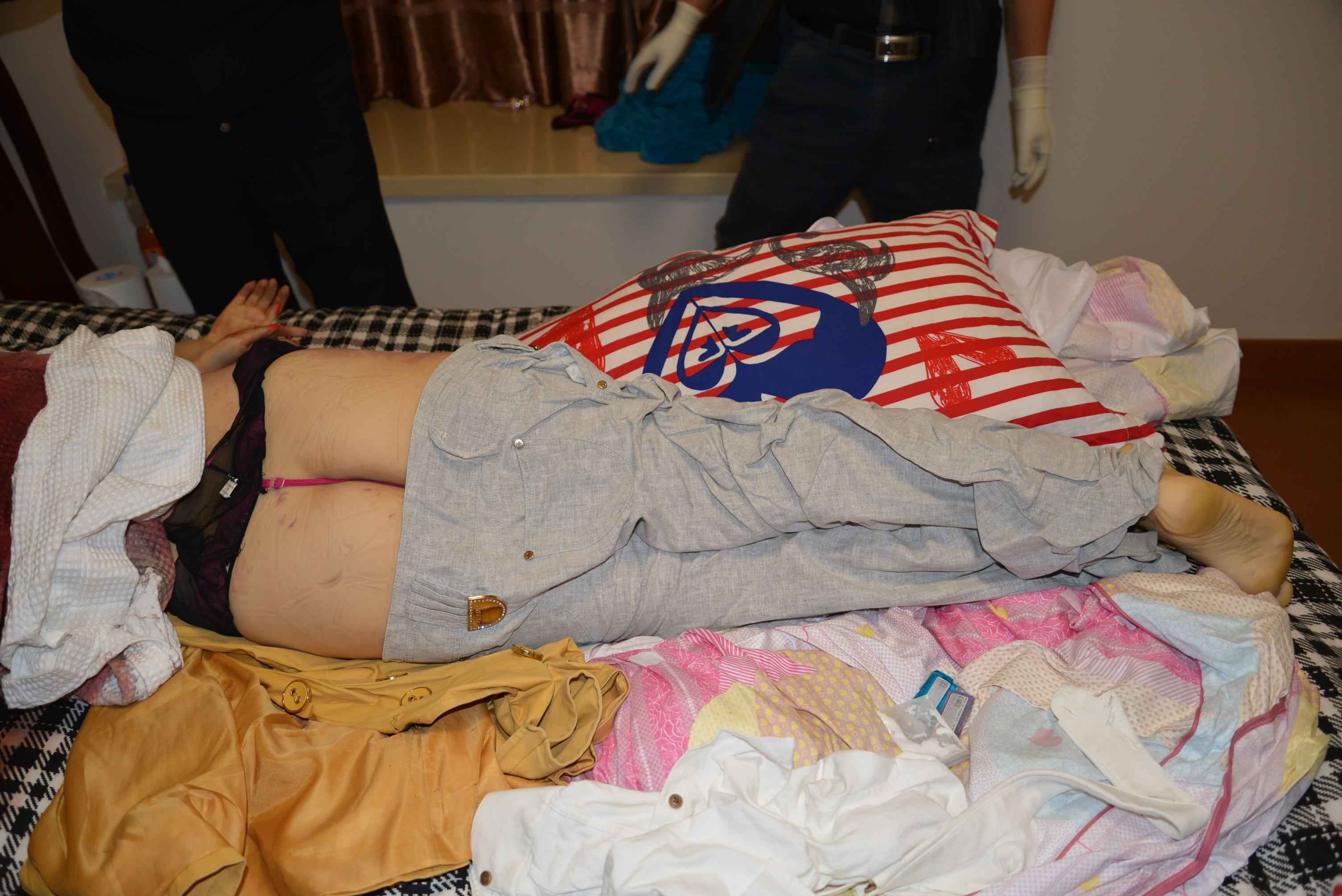 Stabbed Chinese Woman...BRUTAL!!