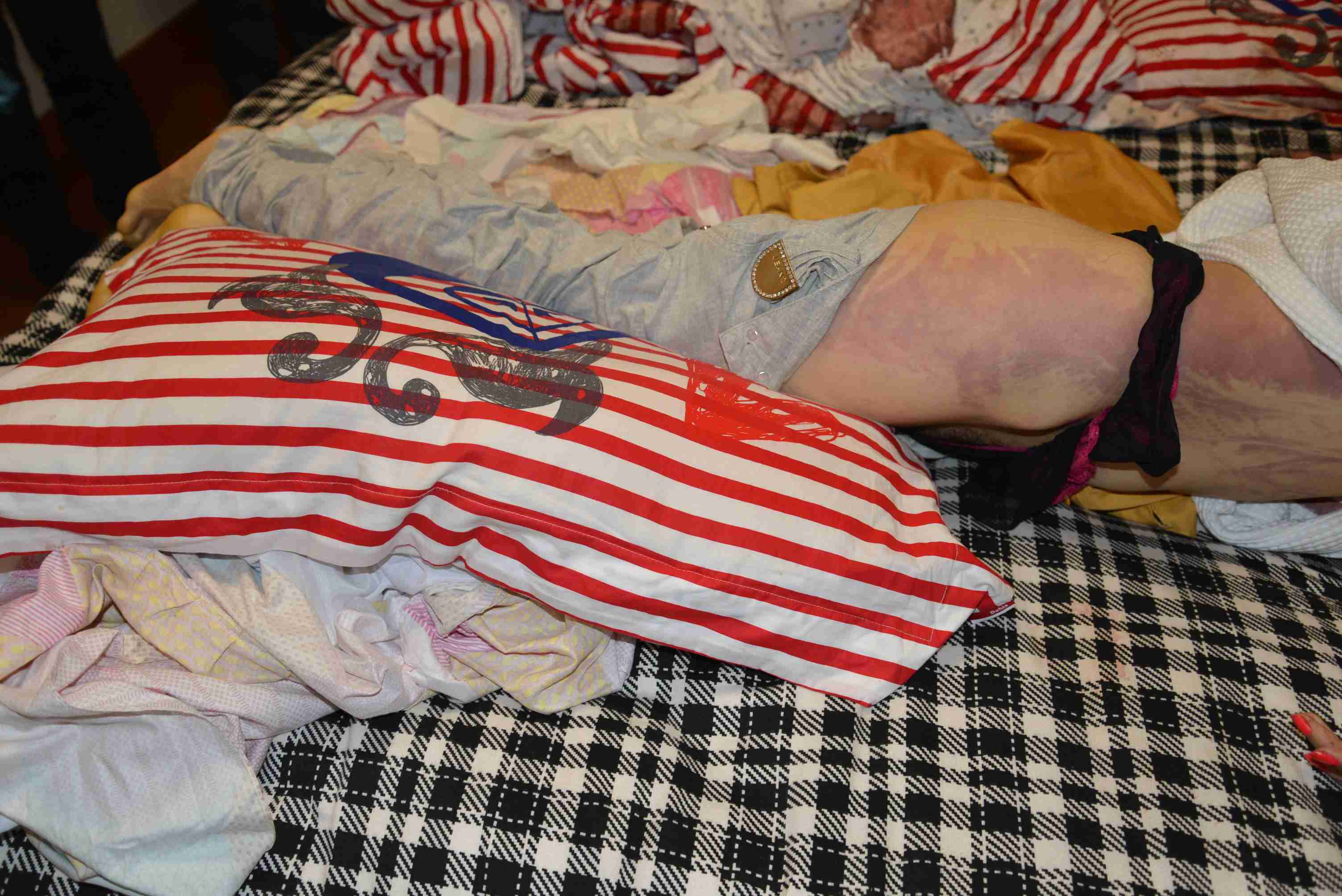 Stabbed Chinese Woman...BRUTAL!!