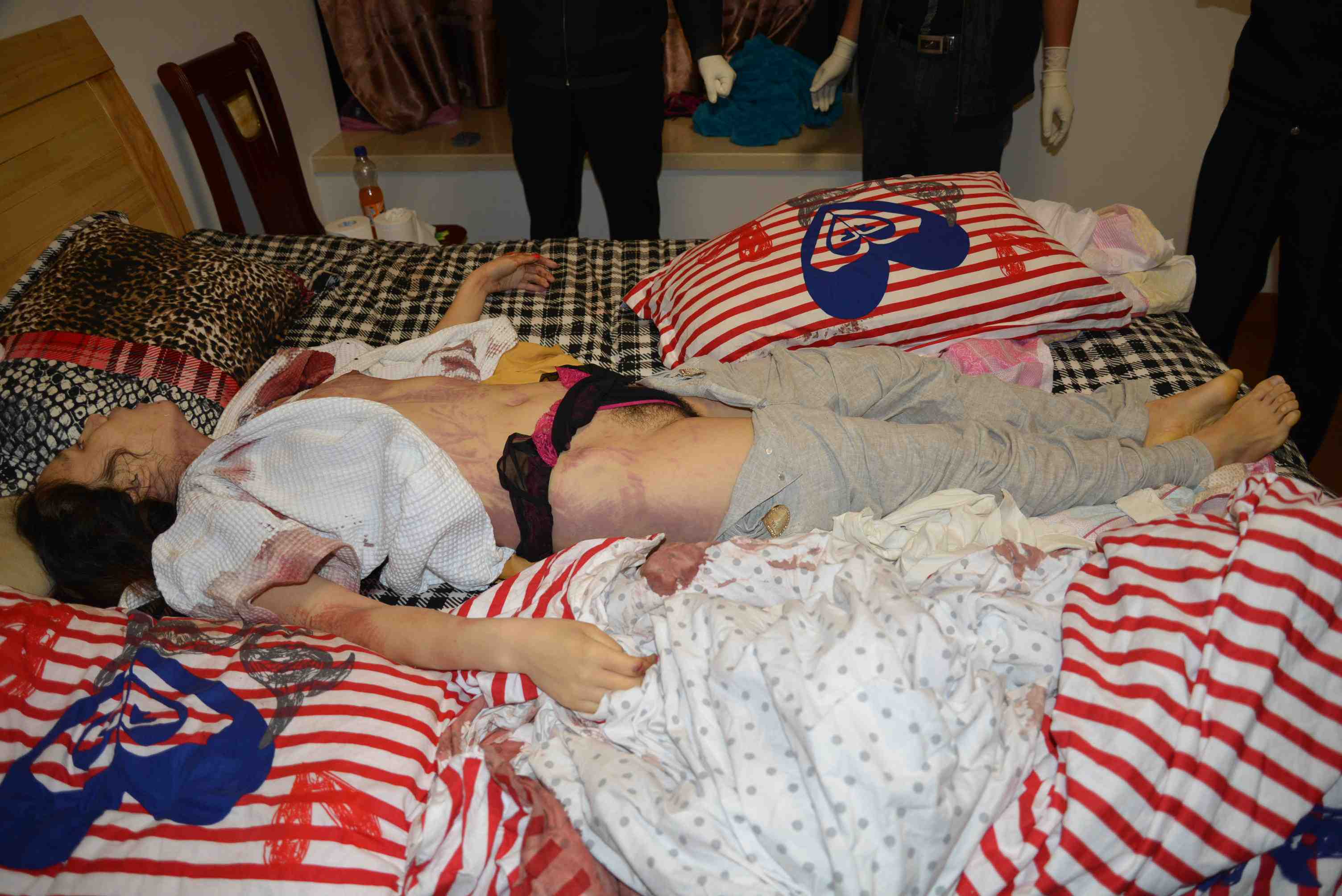 Stabbed Chinese Woman...BRUTAL!!