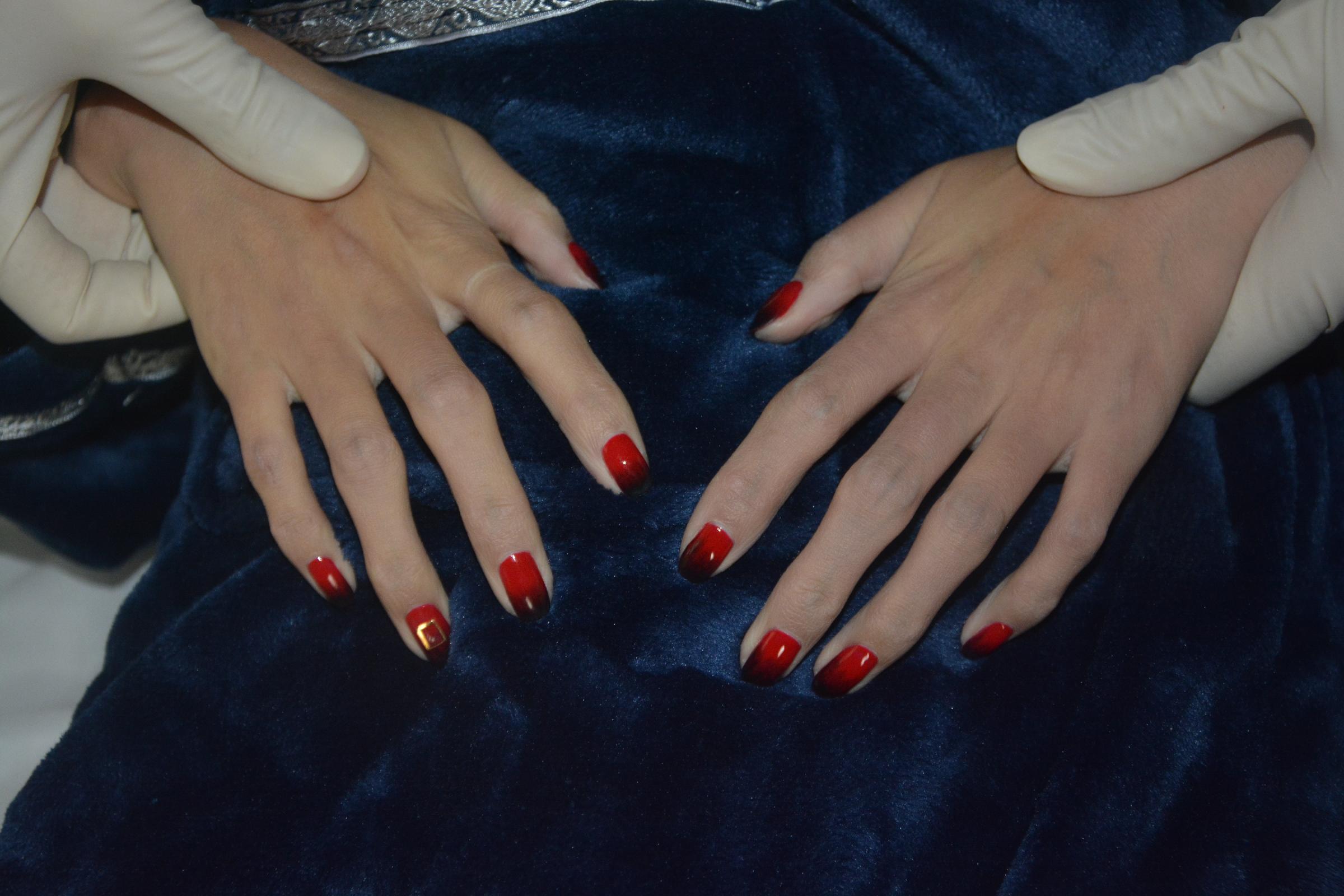 Pretty Chinese girl naked in morgue