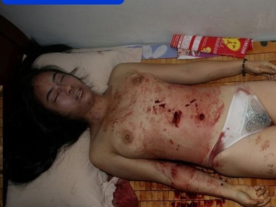 Nude Chinese woman stabbed to death by ex husband 