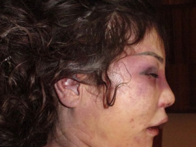 Nude Chinese woman killed in her bathroom  