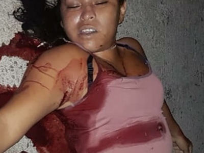 Woman shoot dead in front of her home 