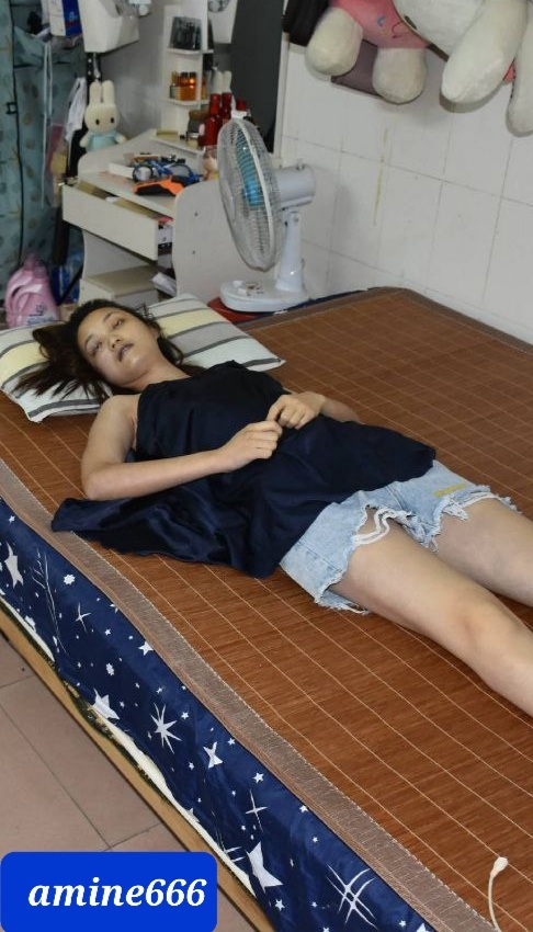 Chinese woman died in her bed due to gas leak.