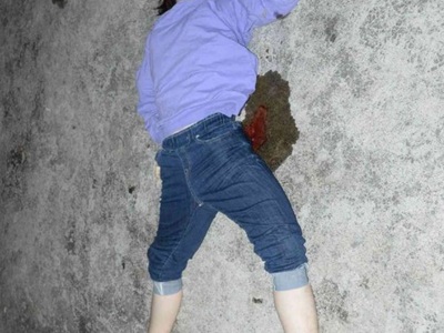 Depressed Chinese woman commit suicide by jumping from balcony 