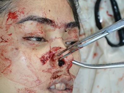 Sexy tattooed Chinese woman commit suicide by jumping from balcony 