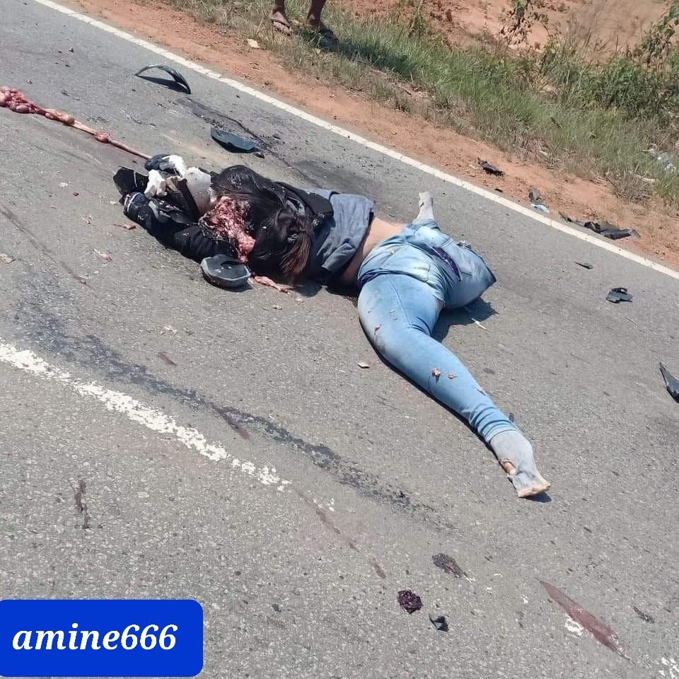 Chinese girl crashed dead under big truck