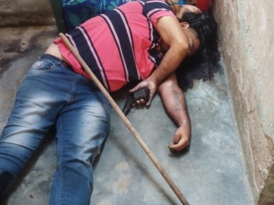 Jealous husband kill his wife and commit suicide