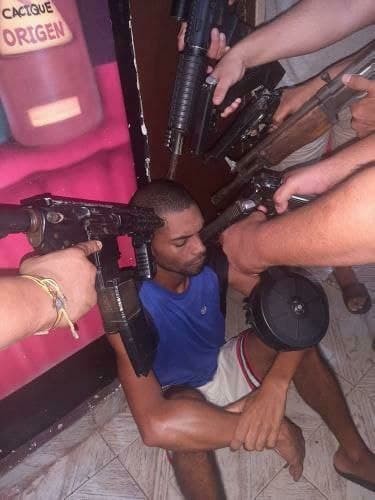 Venezuelan Prison Riot {IMAGES}