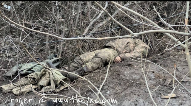DPR killed some Ukrainian soliders in there Trench