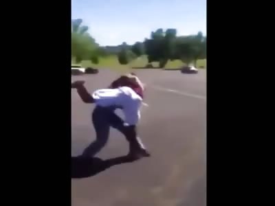White teen beats up 