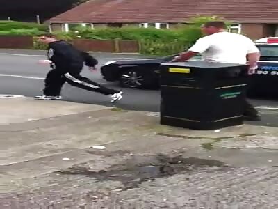 Guy snaps his leg after taking a punch in the face