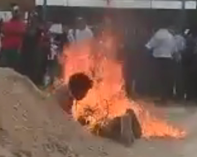  Thieves Lynched & Burned Alive in Mexico 