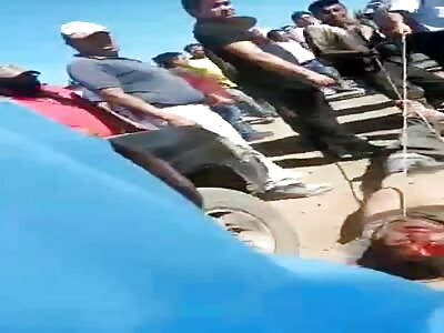 Cop Lynched by Villagers in Tulancingo Hidalgo Mexico.
