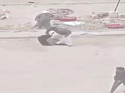 Egyptian man stabs his wife in a crowded market