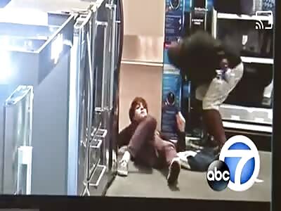 Scumbag Black Dude Robs a Customer