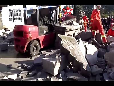 In China, an arc collapsed and crushed a passing scooter woman driver