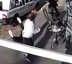 The Guardian Angel Does not Sleep (2 angles)