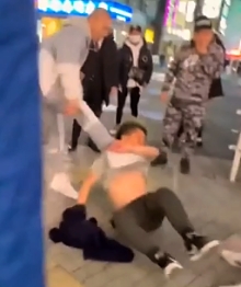 Brutal knockout in Tokyo