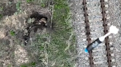 UA Drone finds groups of RU infantry sheltering in holes