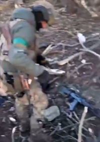 Multiple RU KIA in a trench captured by the UAF