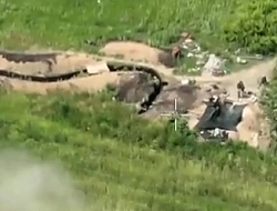 A group of UA soldiers is KIA by artillery fire