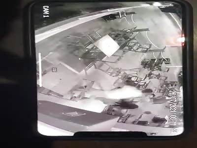 The murder of Officer Roberto Rodrigues de Souza.