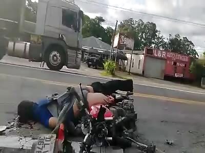 Victims of a serious accident in agony.