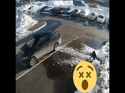 Blogger fell from the top of the building