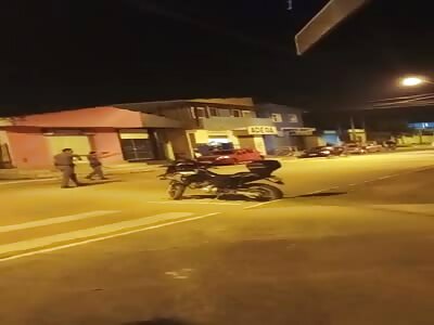 Man armed with machete executed by police