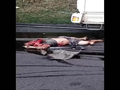 Another gore mess on the Brazilian road